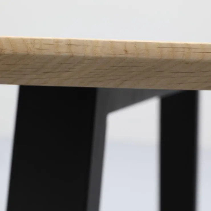 Trendhopper Eettafel Haiko Organisch^ Eetkamertafels
