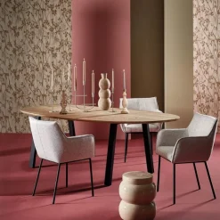 Trendhopper Eettafel Haiko Organisch^ Eetkamertafels